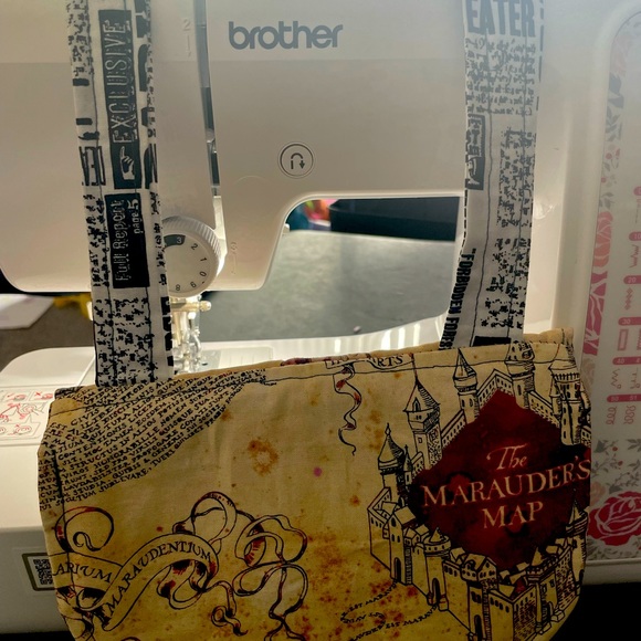 Harry Potter/Hogwarts Houses/ Dobby, sewn fabrics mini purse for kids/toddler - Picture 5 of 6